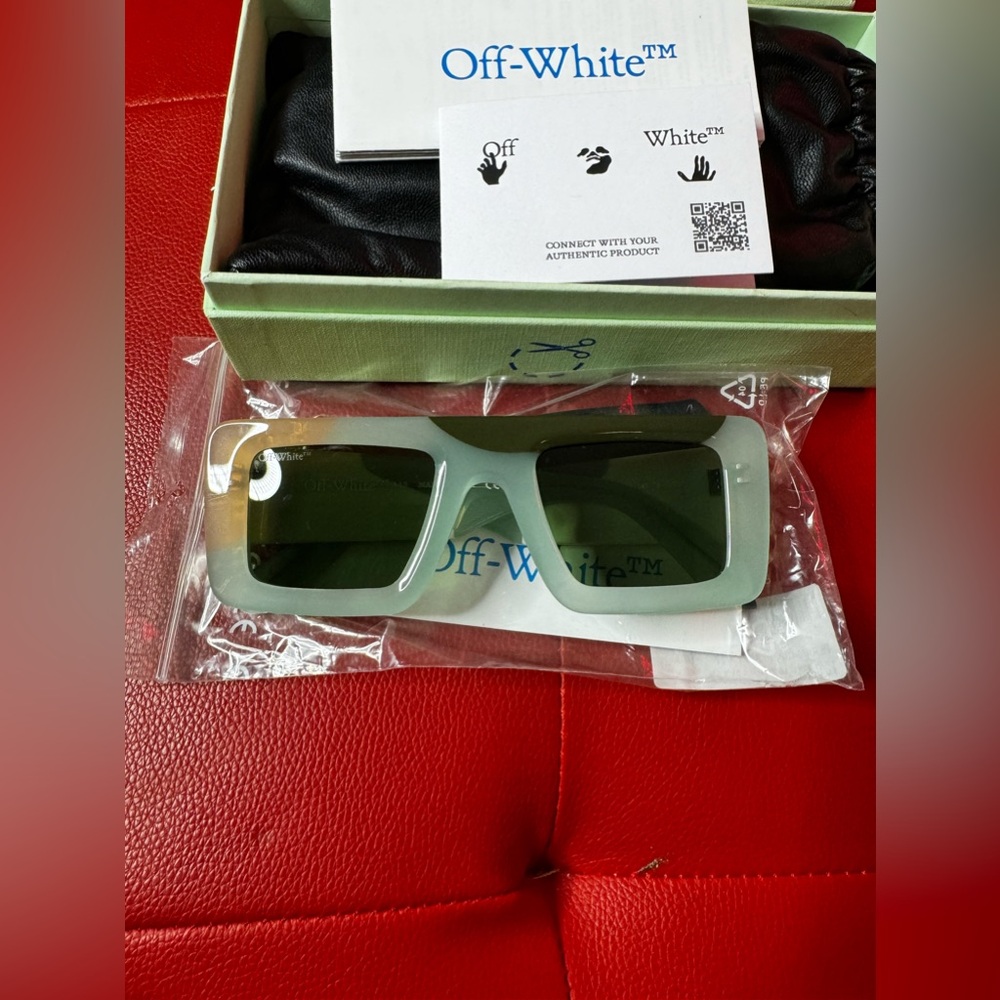 Off-White Sunglasses